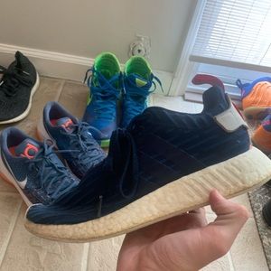 nmd r1 size 8